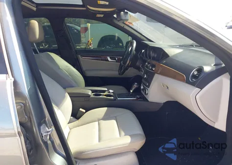 2012 Mercedes-Benz C 250 Luxury/Sport from USA, damaged, VIN WDDGF4HBXCR196608